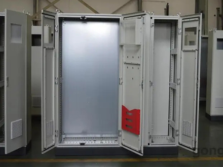 型材機(jī)柜案例